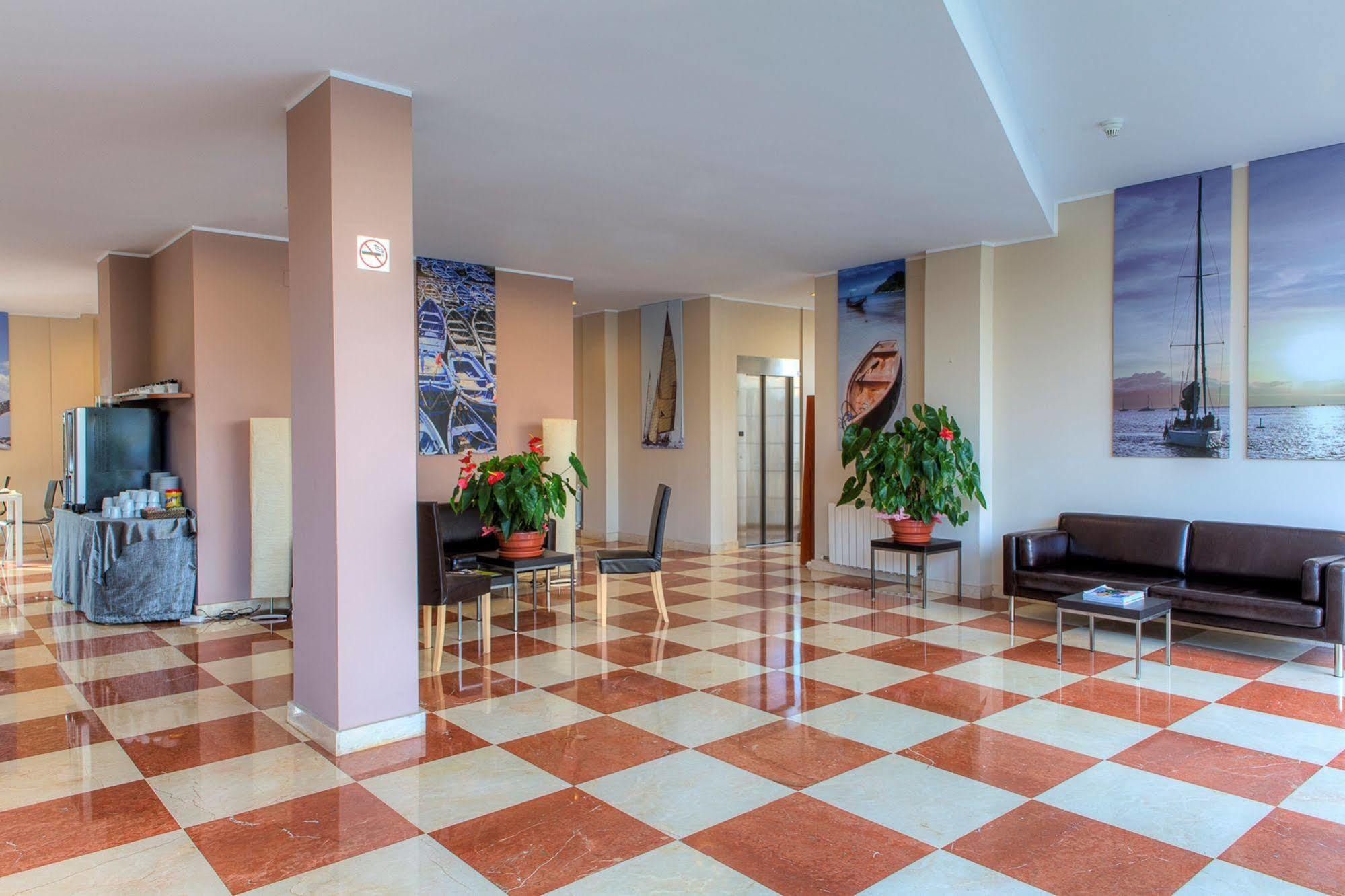 Hotel Calafell Platja Mar Zewnętrze zdjęcie